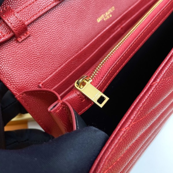 Handbags SAINT LAURENT 377828 size 22.5x14x4 cm