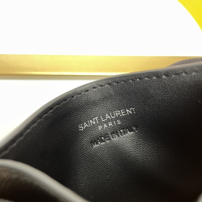 Handbags SAINT LAURENT 423291 size 10x7.5x0.5 cm