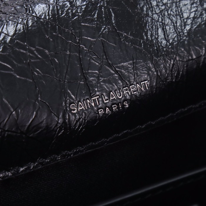 Handbags SAINT LAURENT 533037 size  22x16.5x12 cm