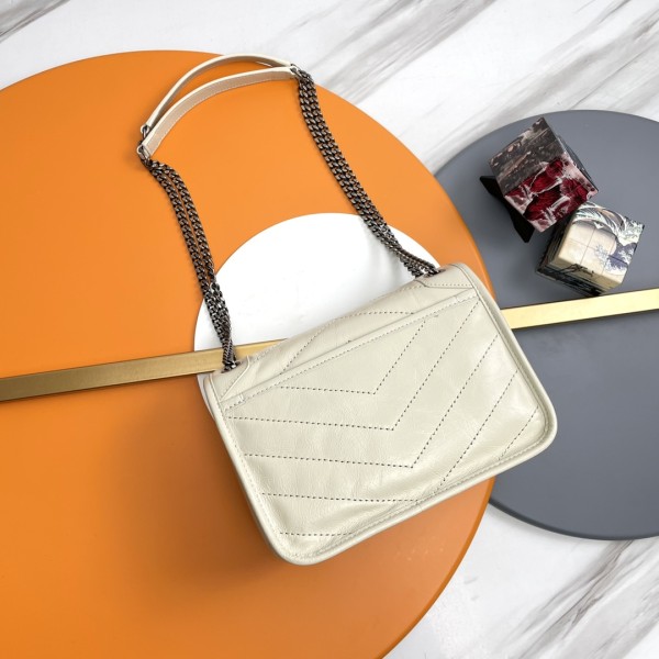 Handbags SAINT LAURENT 533037 size  22-16-7 cm