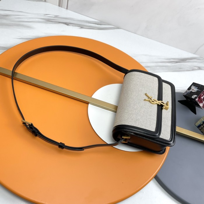 Handbags SAINT LAURENT 634305 size 23*16*6 cm