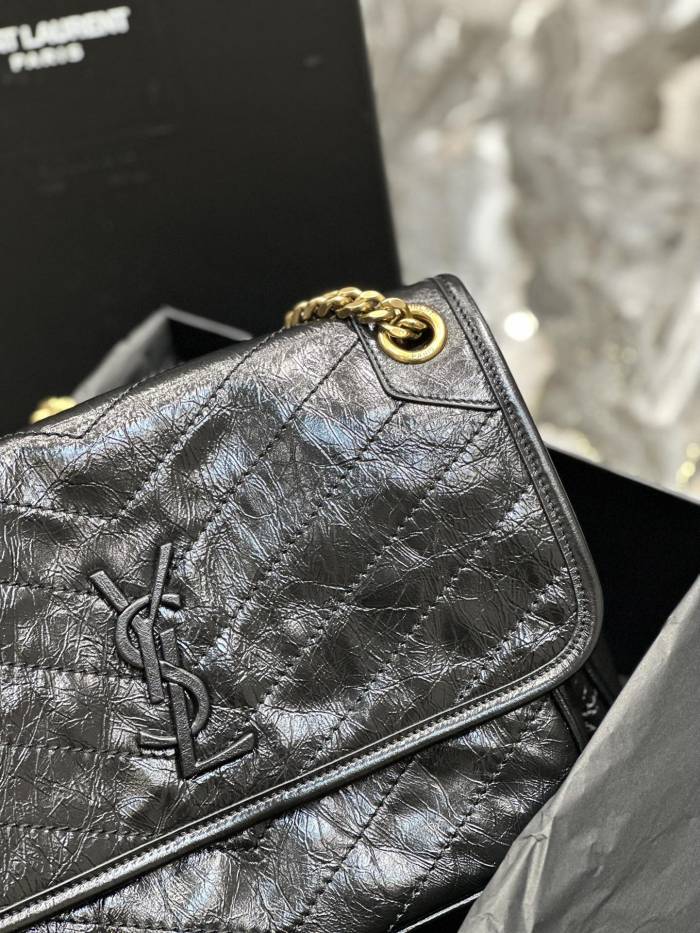 Handbags SAINT LAURENT 633158 size 28x20.5x8.5 cm