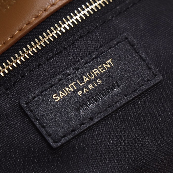 Handbags SAINT LAURENT 620333 size  23×15.5×8.5 cm