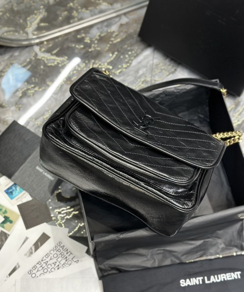 Handbags SAINT LAURENT 633158 size 28x20.5x8.5 cm