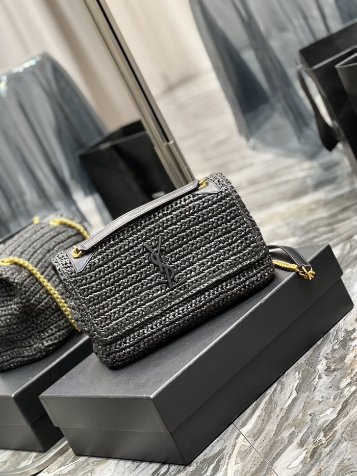 Handbags SAINT LAURENT 633158 size 28x20.5x8.5 cm