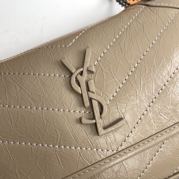 Handbags SAINT LAURENT 533037 size  22-16-7 cm