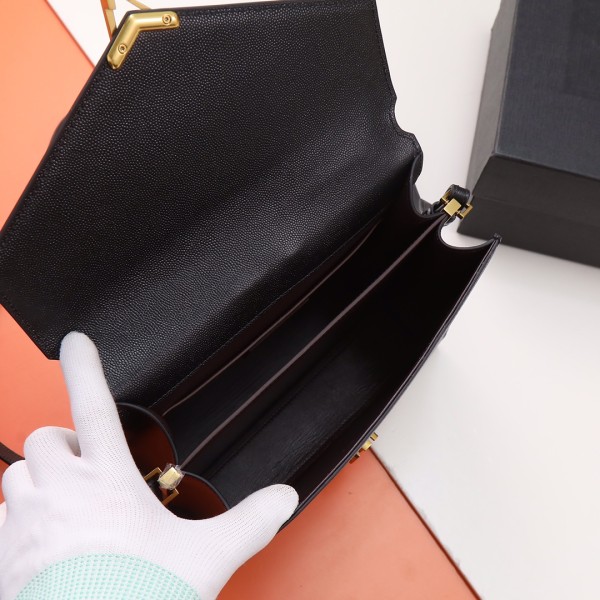 Handbags SAINT LAURENT 578000 size 24.5×20×11.5 cm