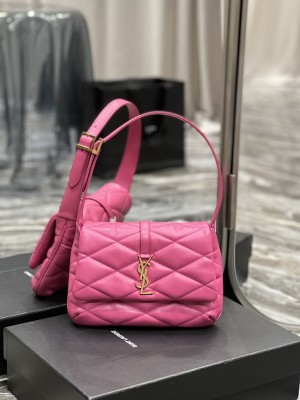 Handbags SAINT LAURENT 698567 size 24×18×5.5 cm