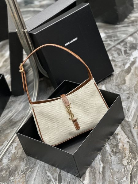 Handbags SAINT LAURENT 657228 size 25X14X6 cm