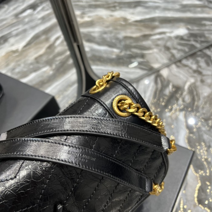 Handbags SAINT LAURENT 633158 size 28×8×20 cm