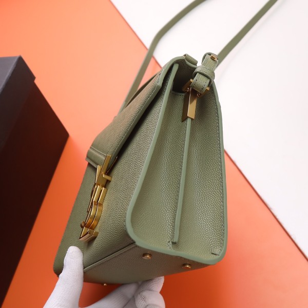 Handbags SAINT LAURENT 602716 size 20×16×7.5 cm