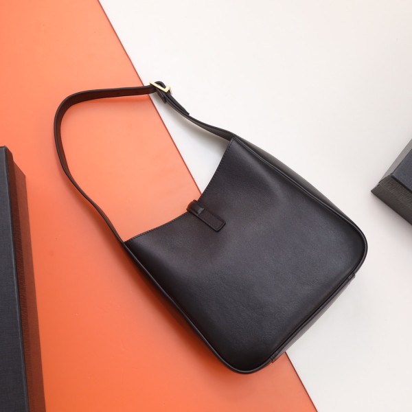 SAINT LAURENT LE5A7 Soft Grain Cow Leather Hobo Shoulder Bag Small Women's Black 713938-AAAUQ-1000 size 22*8.5*23 cm