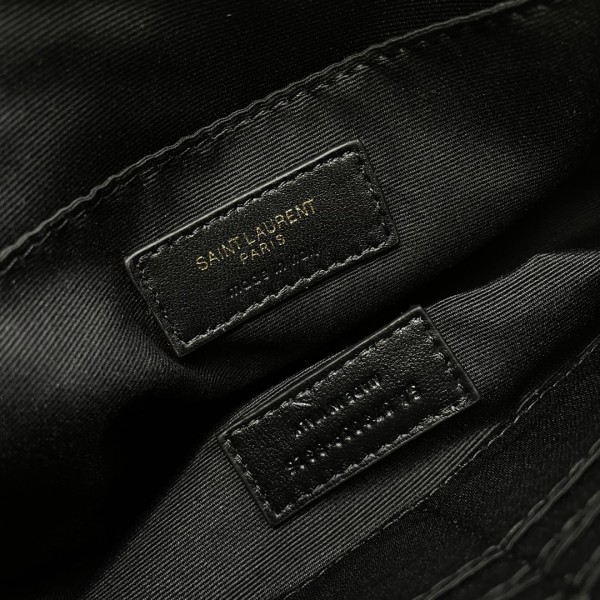 Handbags SAINT LAURENT 379039 size 24×17.5×1.5 cm