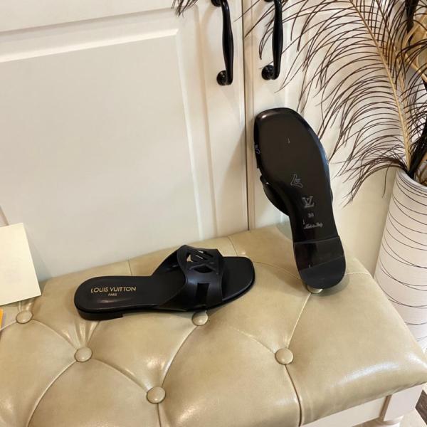 Louis Vuitton LV Isola Flat Mule Black
