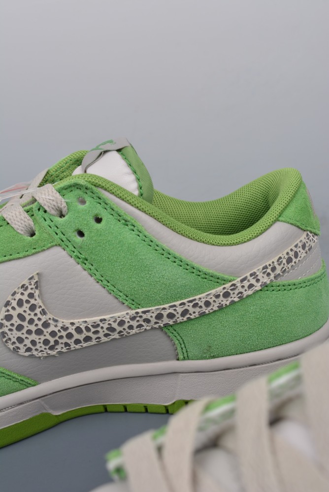 Nike Dunk Low AS Safari Swoosh Chlorophyll