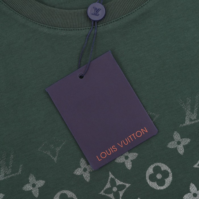 Clothes Louis Vuitton 578