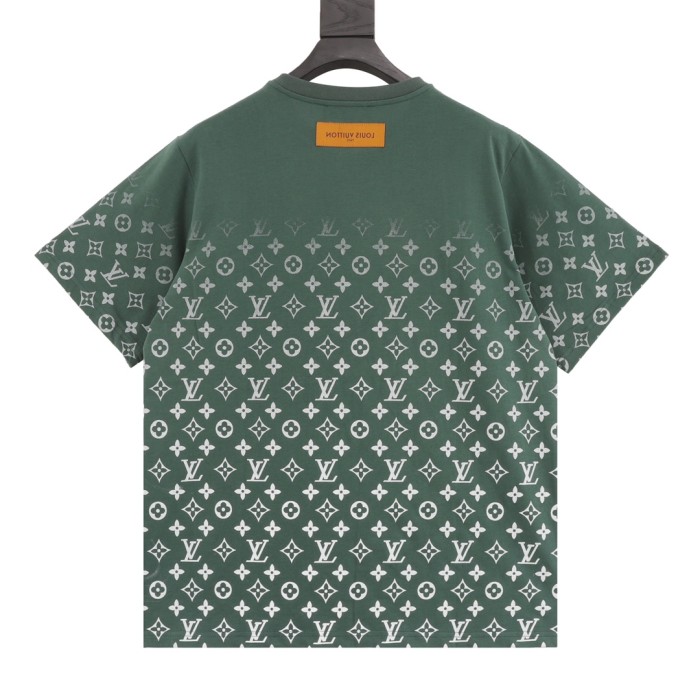 Clothes Louis Vuitton 578