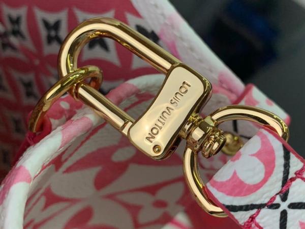 Handbag Louis Vuitton M22976 size 25*19*11.5cm