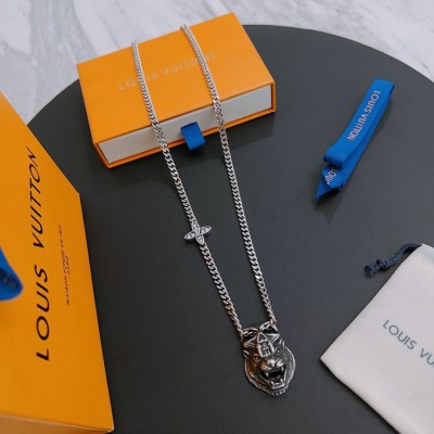 Jewelry Louis Vuitton 136