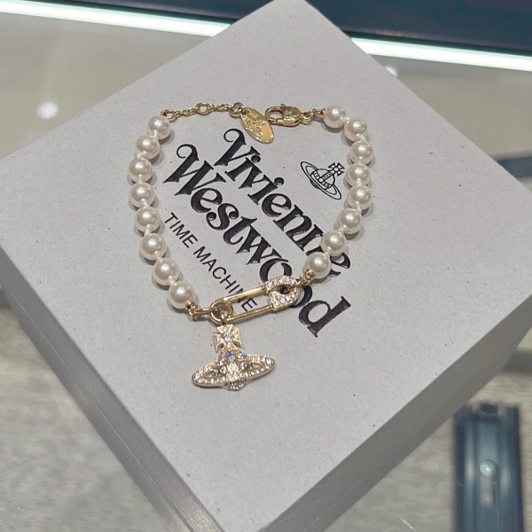 Jewelry vivienne westwood 66