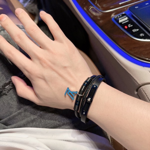 Jewelry Louis Vuitton 137