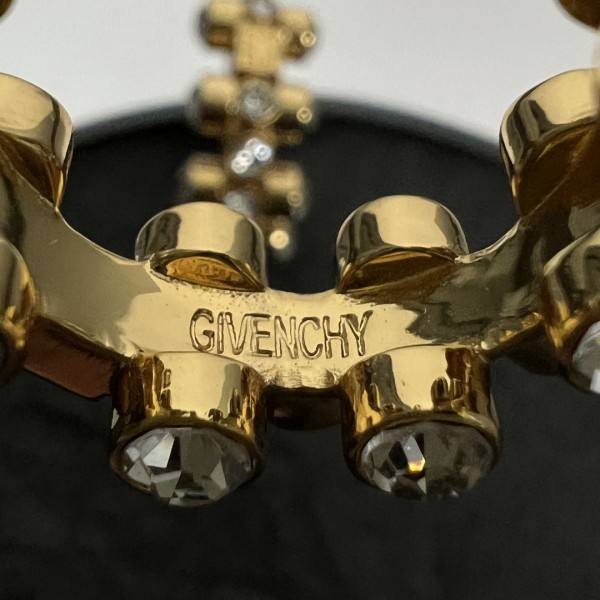 Jewelry givenchy 13