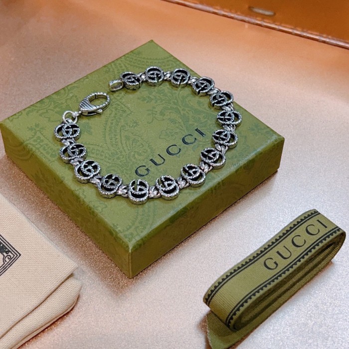 Jewelry Gucci 324