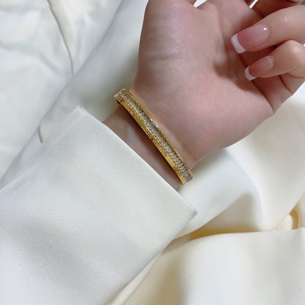 Jewelry Louis Vuitton 141