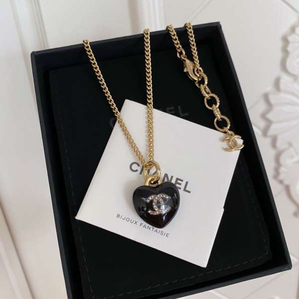 Jewelry Chanel 825
