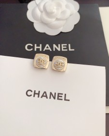 Jewelry Chanel 825