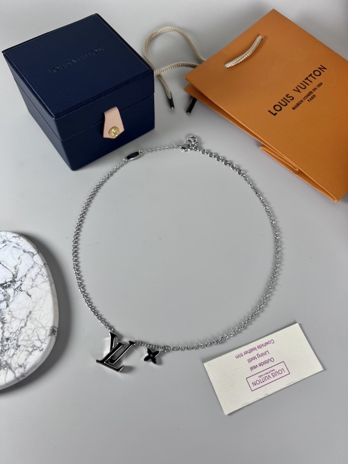 Jewelry Louis Vuitton 154