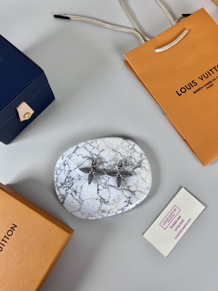 Jewelry Louis Vuitton 157