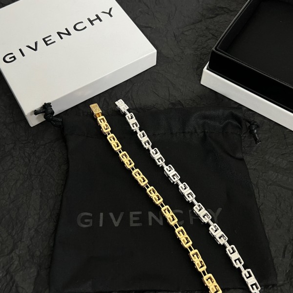 Jewelry givenchy 10