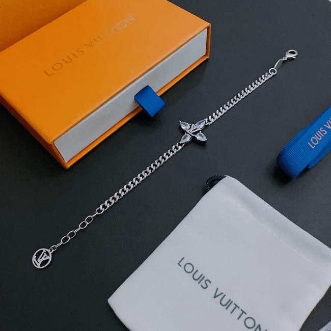 Jewelry Louis Vuitton 162