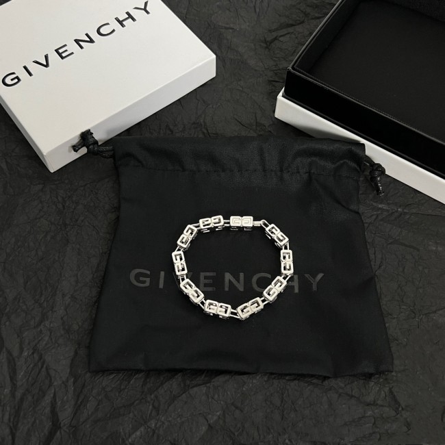 Jewelry givenchy 10