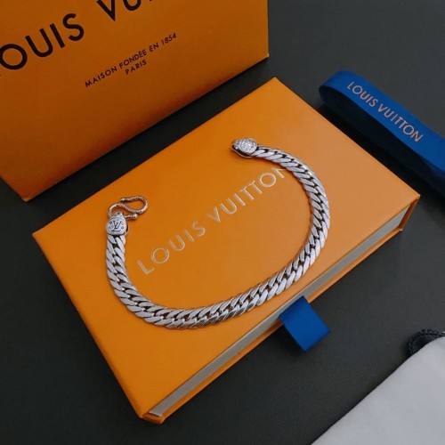 Jewelry Louis Vuitton 161