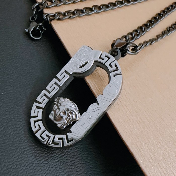 Jewelry Versace 23