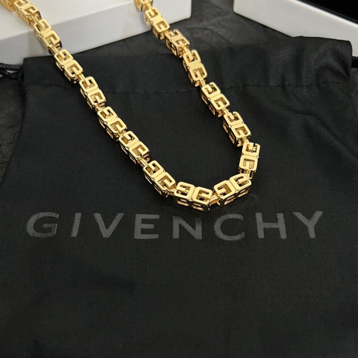 Jewelry givenchy 12