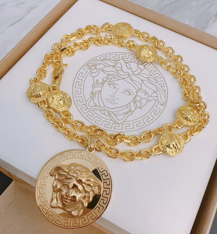 Jewelry Versace 25