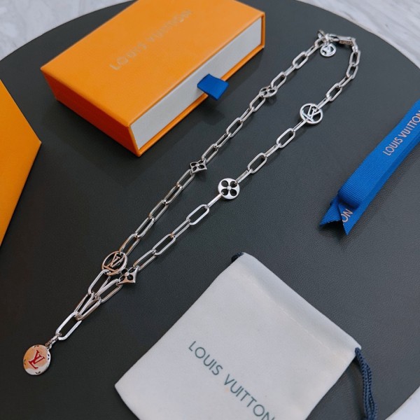 Jewelry Louis Vuitton 180