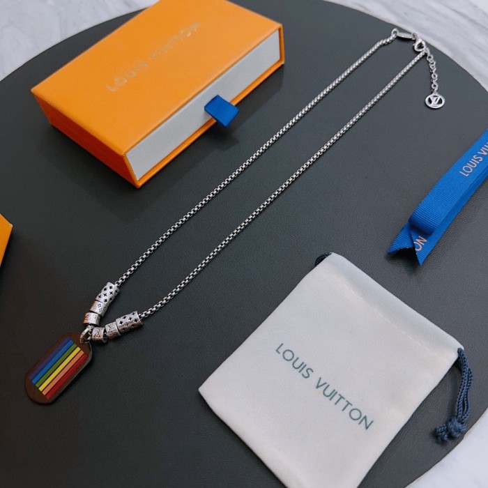 Jewelry Louis Vuitton 181