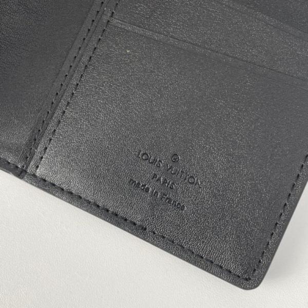 Handbag Louis Vuitton M58192 size 19*10*2 cm