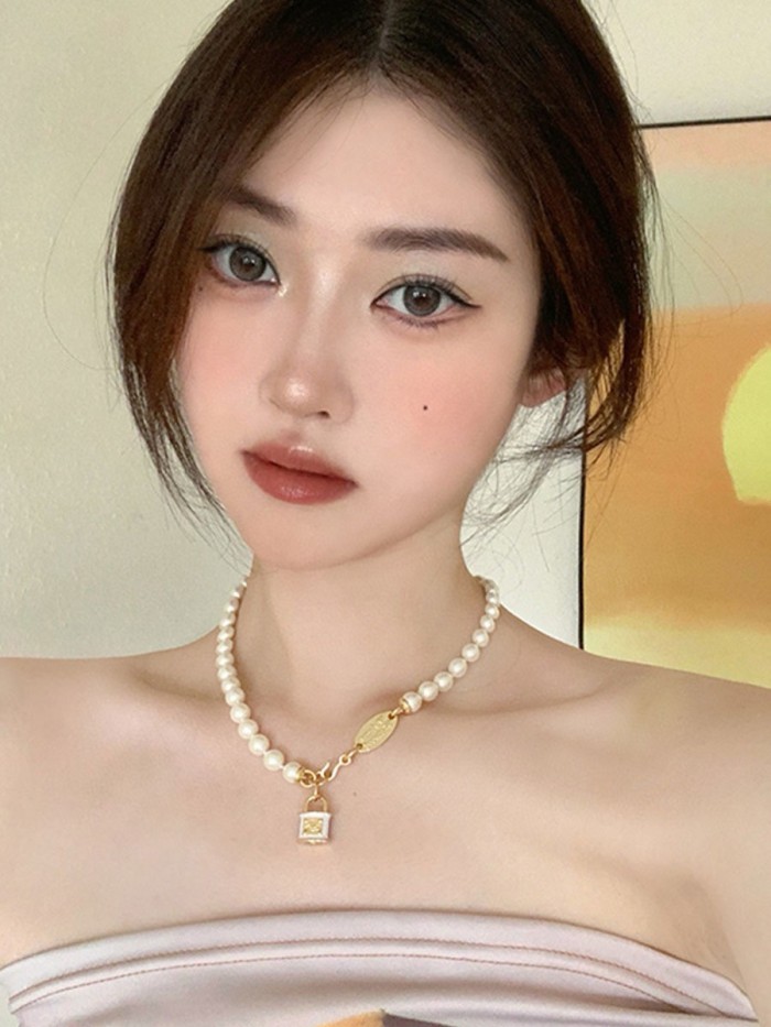 Jewelry vivienne westwood 81