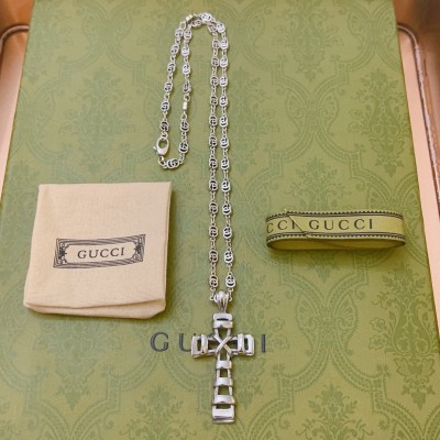 Jewelry Gucci 410