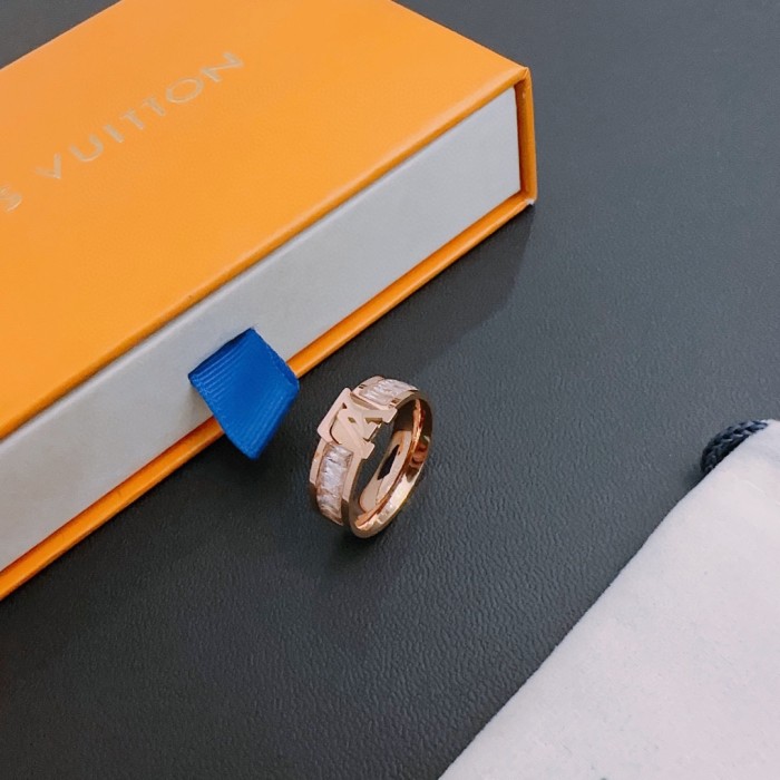 Jewelry Louis Vuitton 193