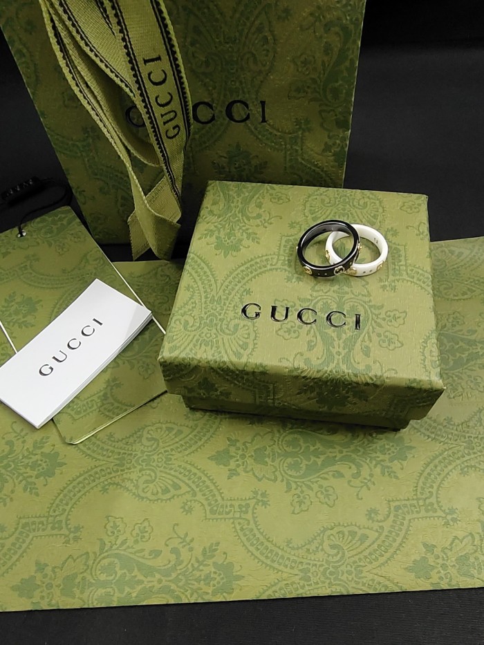 Jewelry Gucci 421