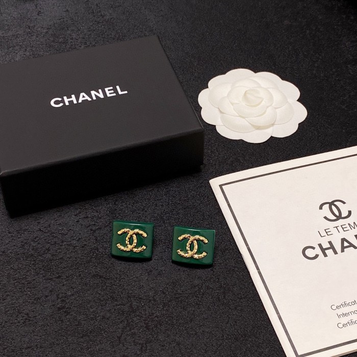 Jewelry Chanel 911