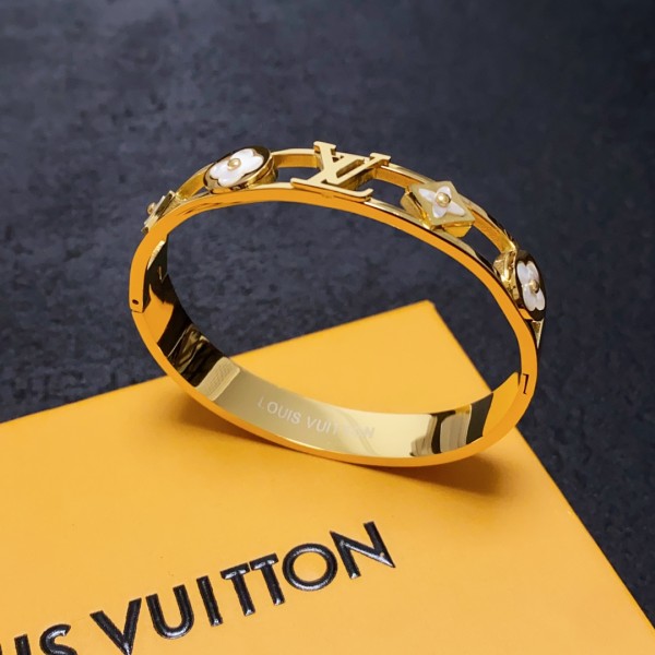 Jewelry Louis Vuitton 190
