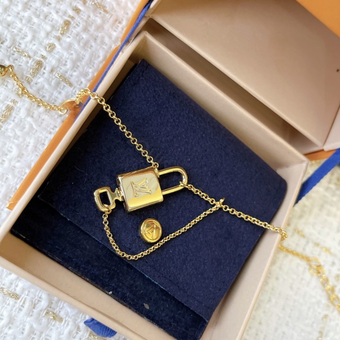 Jewelry Louis Vuitton 195