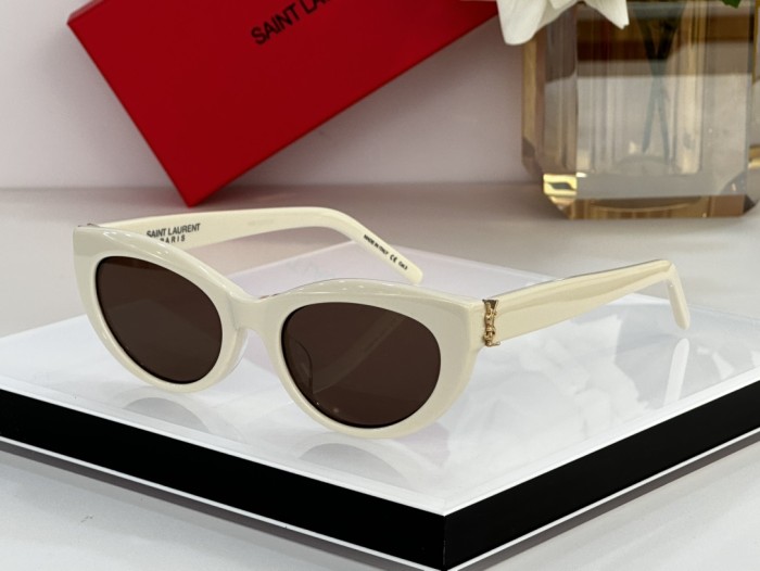 Sunglasses Saint Laurent SLM115